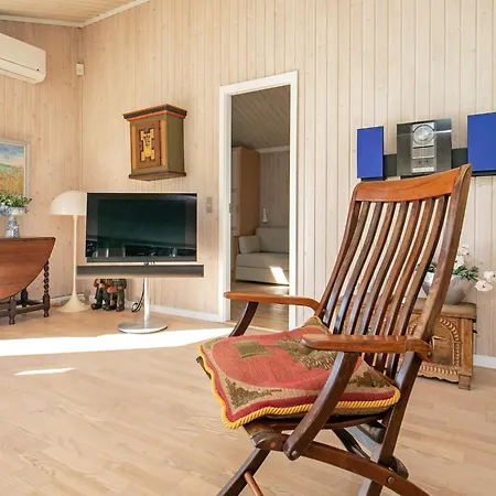 5 Star Holiday Home In Lokken *